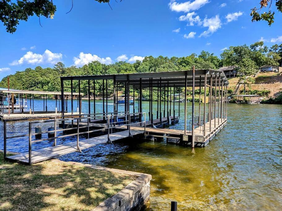 #09 - Large Lakeview One Bedroom- Pet Friendly Hot Springs Exterior photo